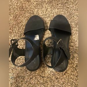 Wedge sandals 9